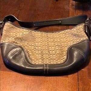 Coach small shoulder bag with small C’s